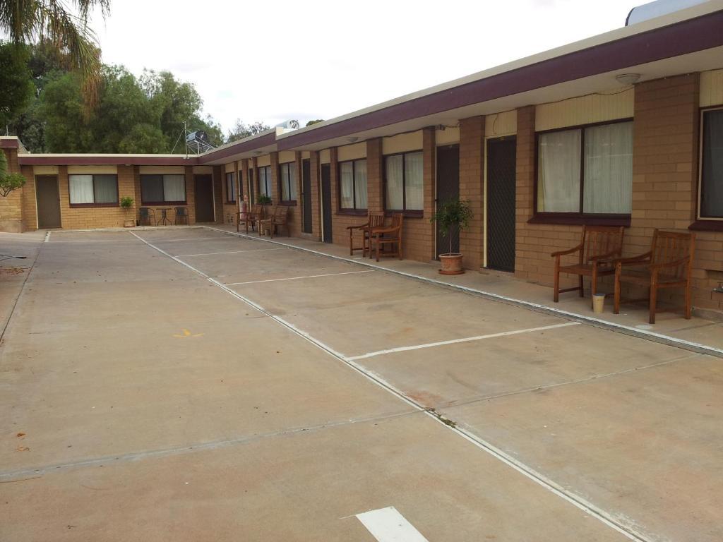 Acacia Ridge Motor Inn Порт Огъста Екстериор снимка