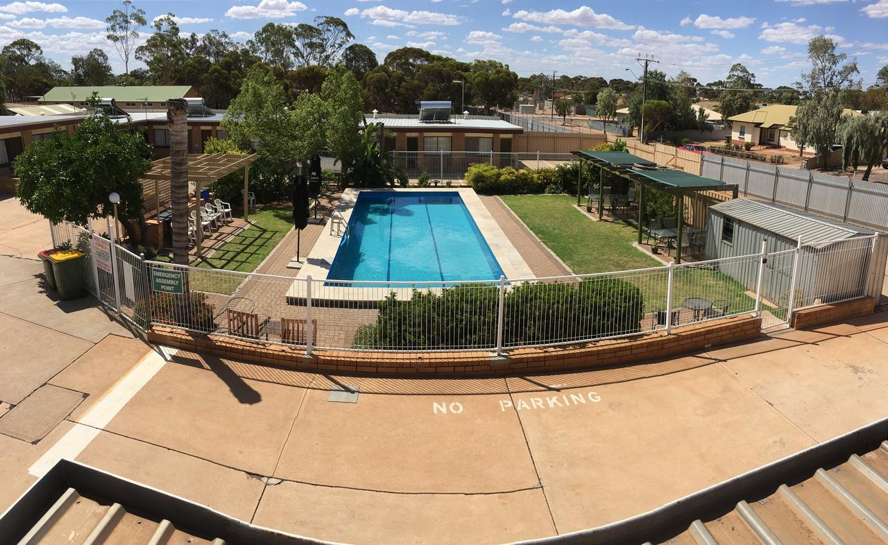 Acacia Ridge Motor Inn Порт Огъста Екстериор снимка
