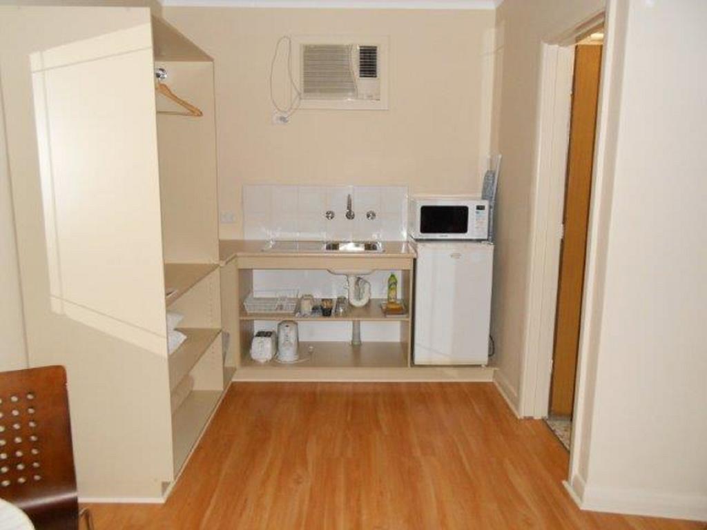 Acacia Ridge Motor Inn Порт Огъста Стая снимка